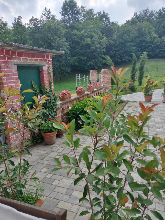 Casa Relax Immersa Nel Verde Della Natura Casalborgone Exterior photo
