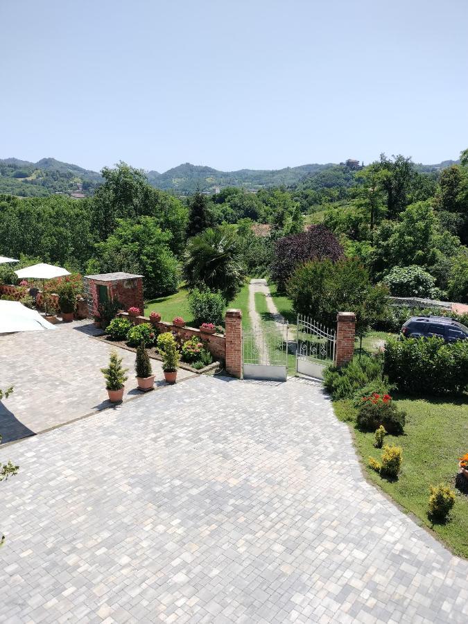 Casa Relax Immersa Nel Verde Della Natura Casalborgone Exterior photo