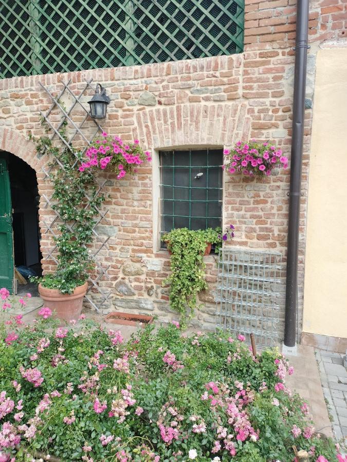 Casa Relax Immersa Nel Verde Della Natura Casalborgone Exterior photo