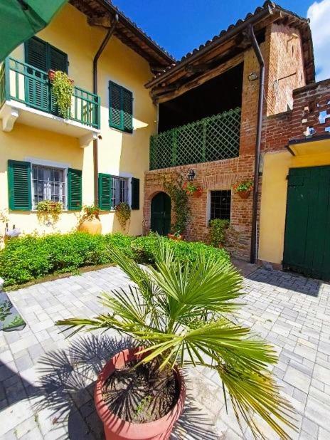 Casa Relax Immersa Nel Verde Della Natura Casalborgone Exterior photo